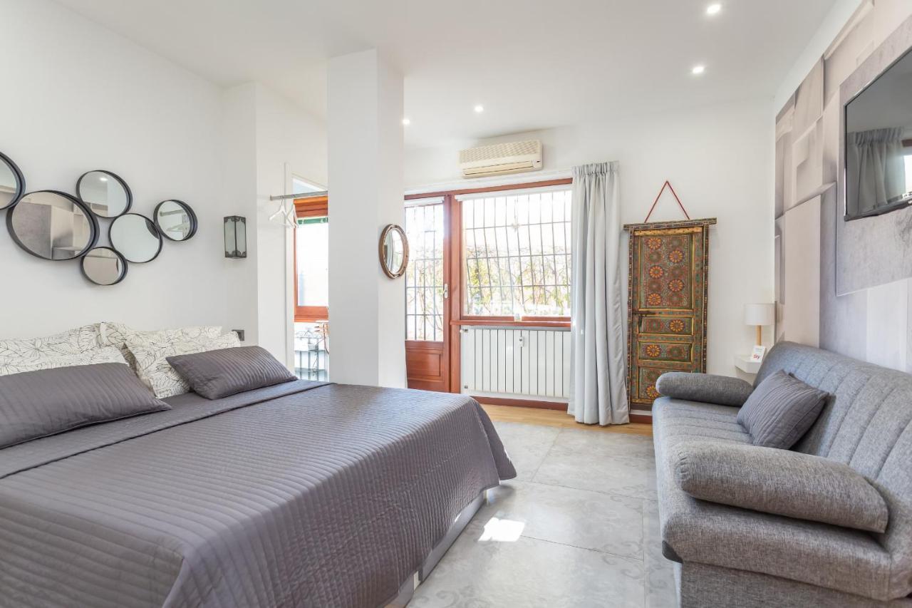 Апартаменты St Peter'S Spacious 4 Bdr With Private Parking Рим Экстерьер фото