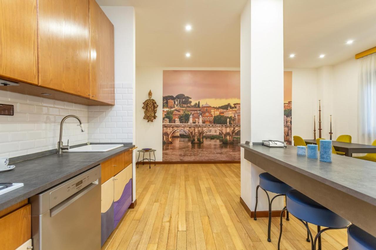 Апартаменты St Peter'S Spacious 4 Bdr With Private Parking Рим Экстерьер фото